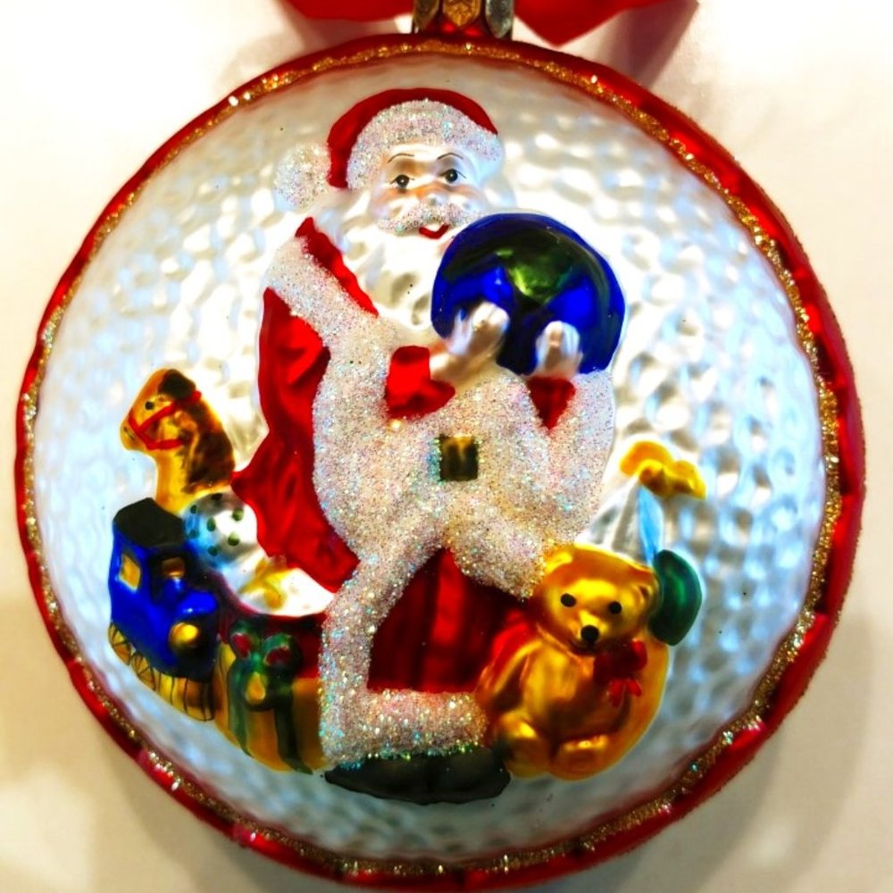 Waterford Blown Glass Heirloom Ornament Santa Holding Globe Nostalgia Collection